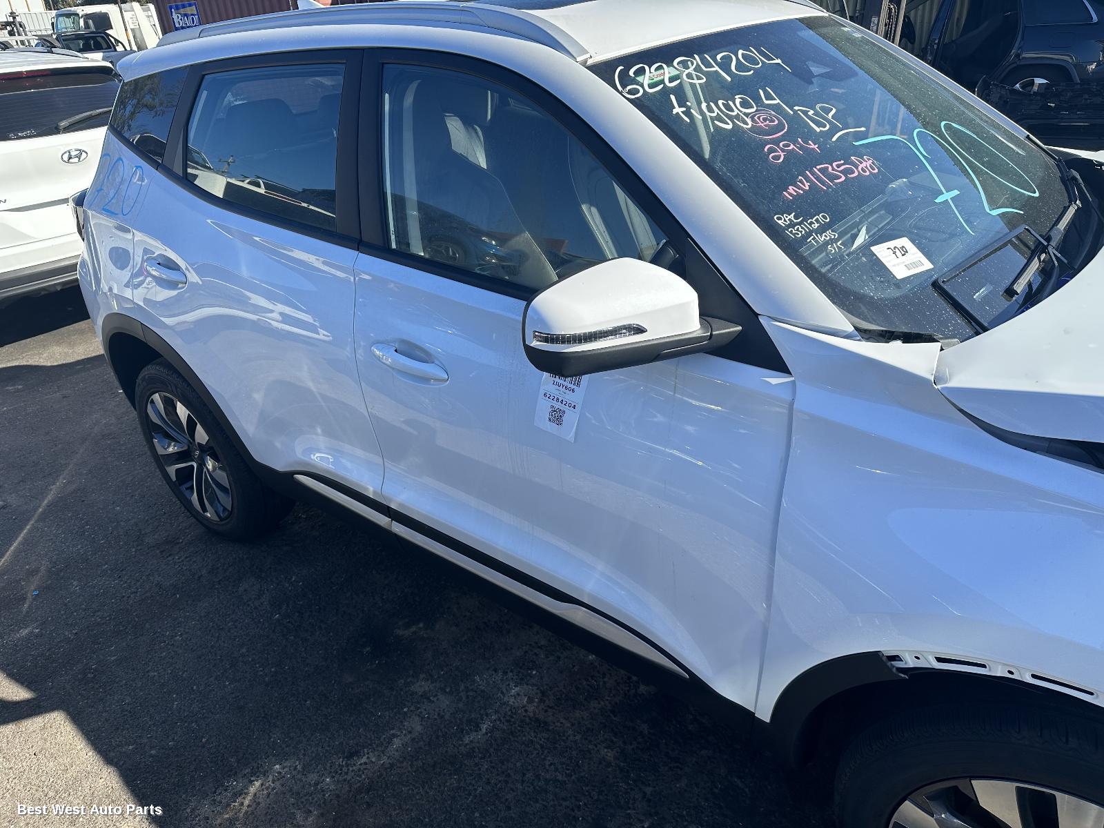 2025 CHERY TIGGO 4 Left Rear Door Window