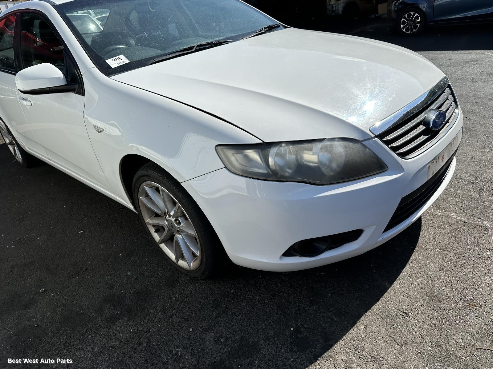 2010 FORD FALCON Right Headlamp