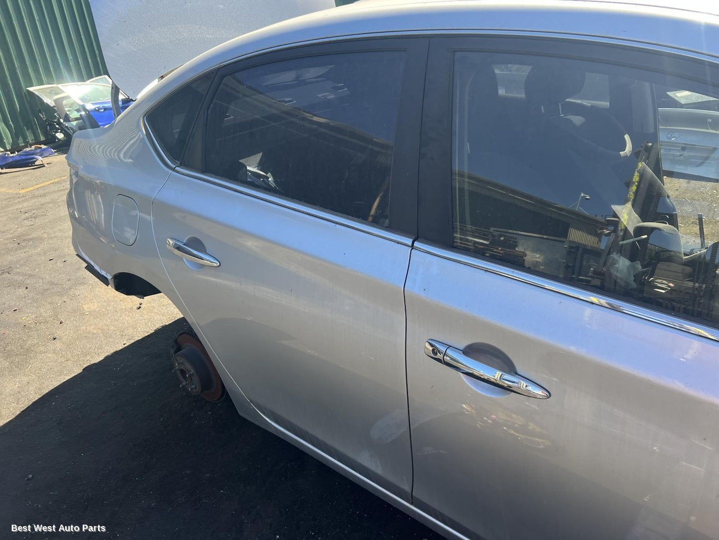 2015 NISSAN PULSAR Sunvisor