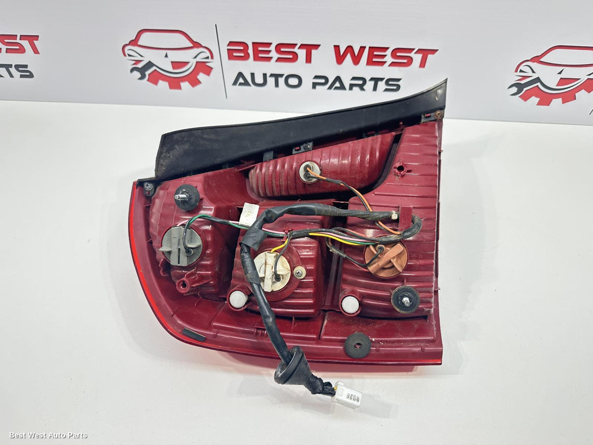2008 HYUNDAI ACCENT Right Taillight
