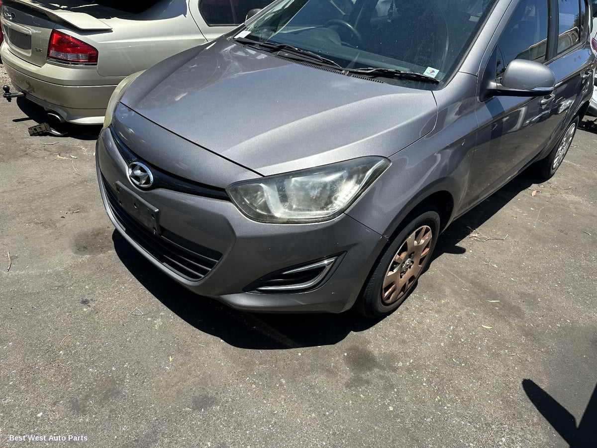 2013 HYUNDAI I20 Right Door Mirror