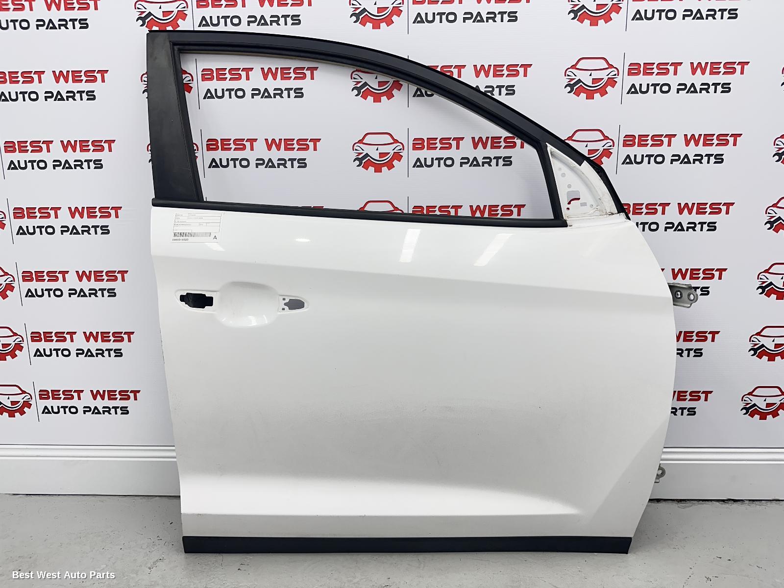 2019 HYUNDAI TUCSON Right Front Door
