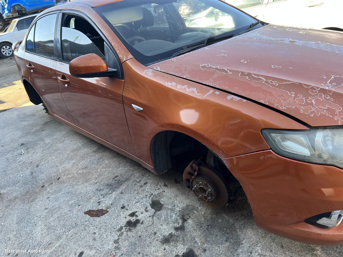 2011 FORD FALCON Left Guard