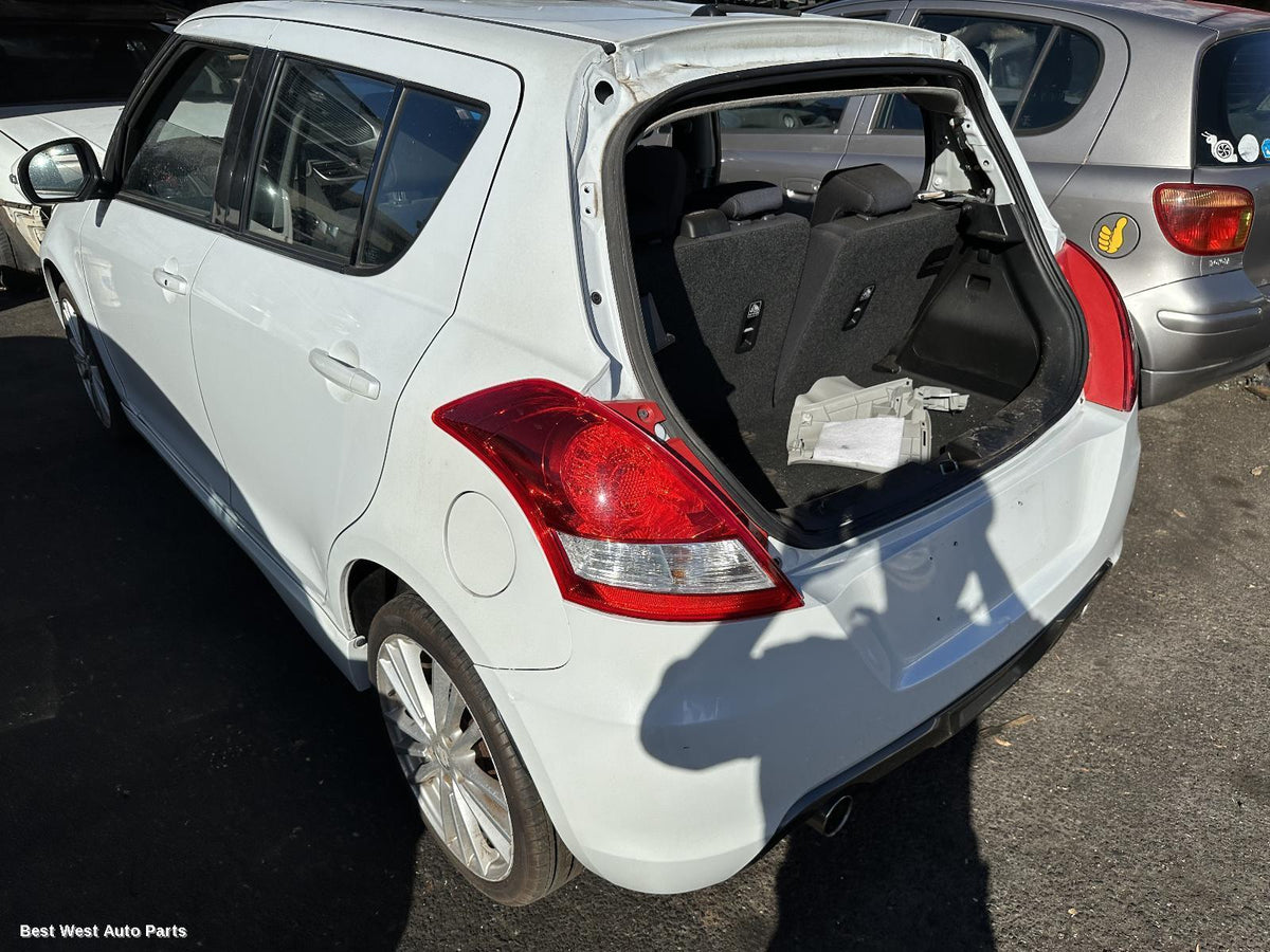 2012 SUZUKI SWIFT Side Step/Skirt