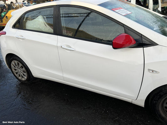 2015 HYUNDAI I30 Right Door Mirror