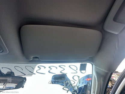 2025 MITSUBISHI PAJERO Sunvisor