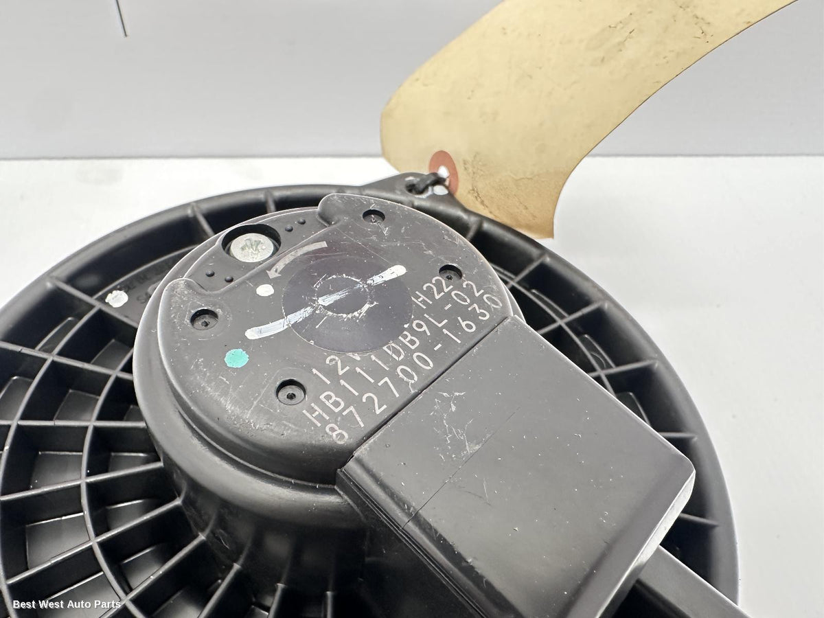 2018 MAZDA 2 Heater Fan Motor