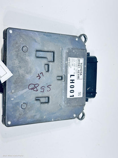 2025 TOYOTA RAV4 Left Headlamp