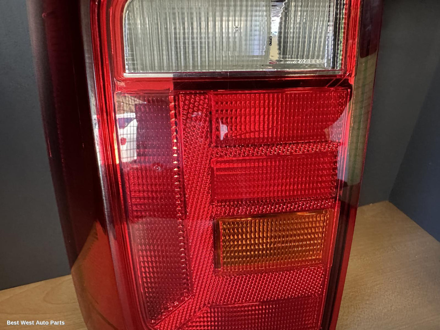 2018 VOLKSWAGEN CADDY Left Taillight