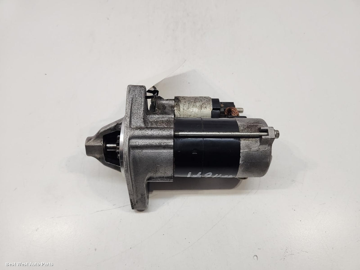 2017 TOYOTA COROLLA Starter