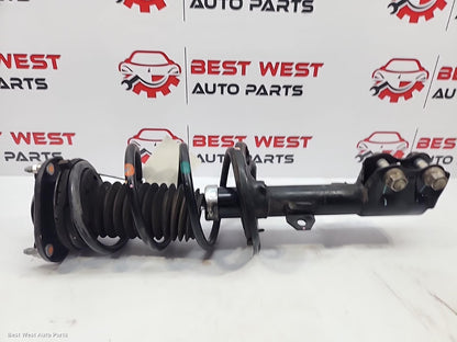 2017 TOYOTA COROLLA Right Front Strut