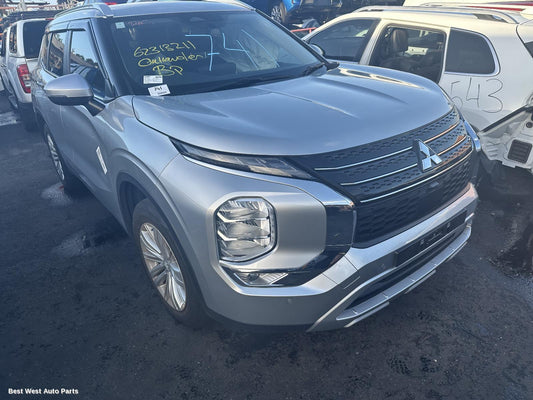 2023 MITSUBISHI OUTLANDER Right Headlamp
