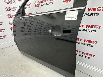 2019 MITSUBISHI PAJERO Left Front Door