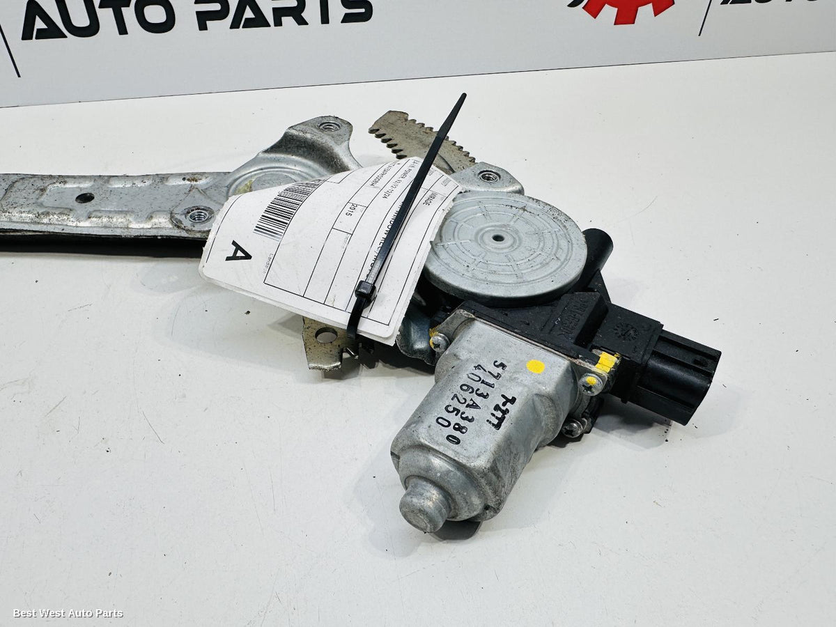 2015 MITSUBISHI MIRAGE Right Front Window Reg/Motor