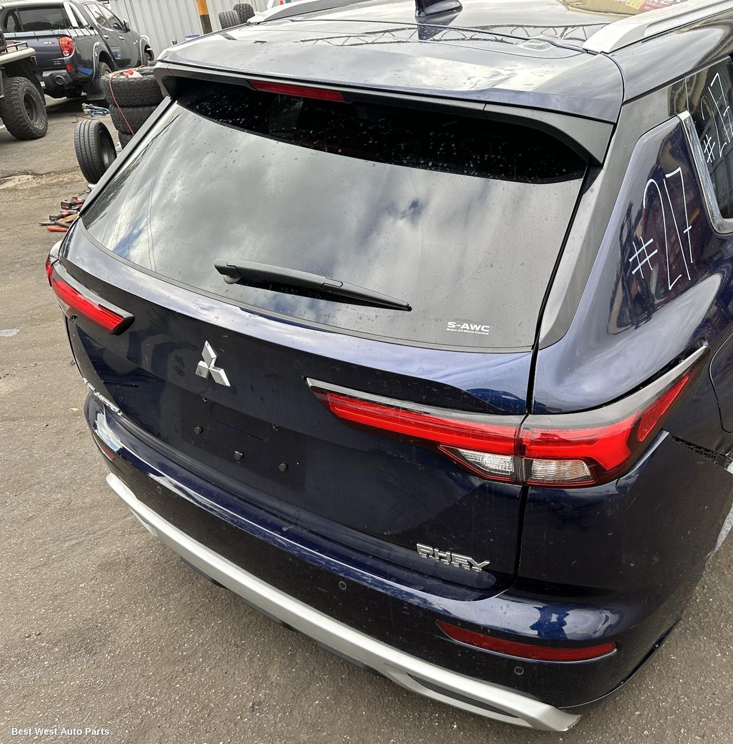 2023 MITSUBISHI OUTLANDER Bootlid/Tailgate