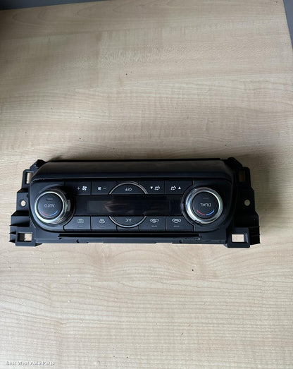 2017 MAZDA CX5 Heater/Ac Controls