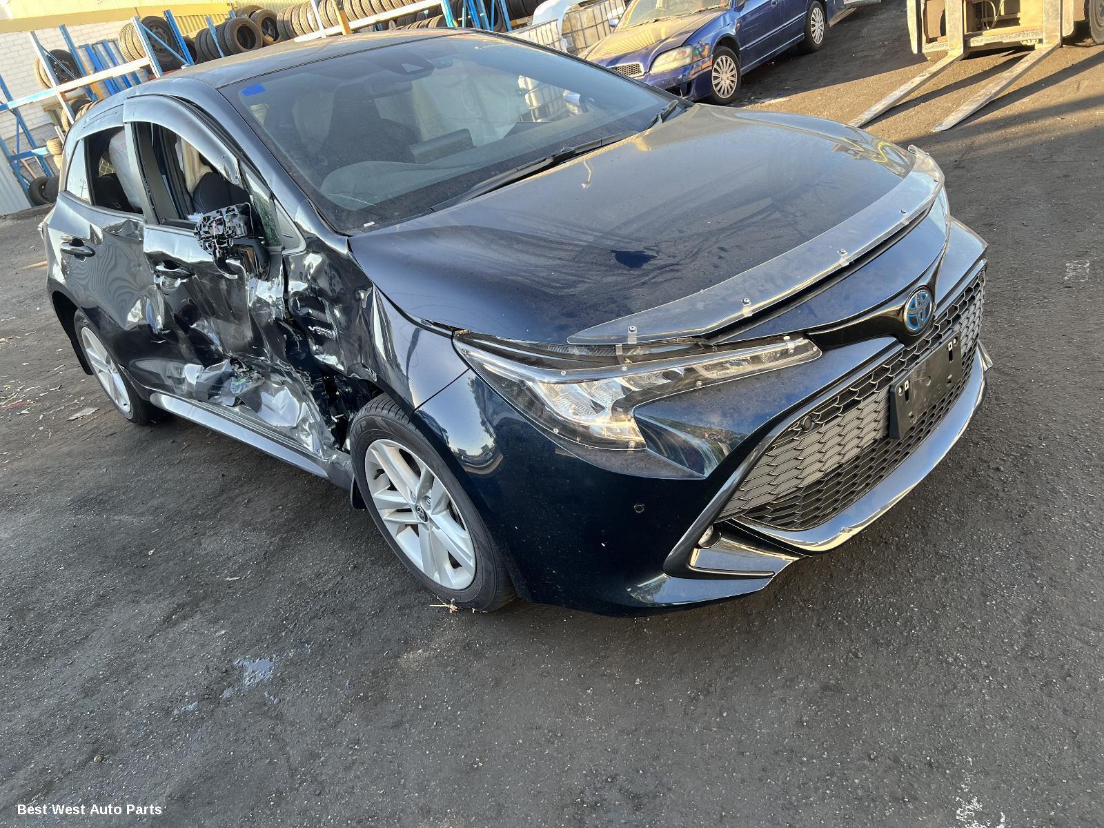 2021 TOYOTA COROLLA Battery