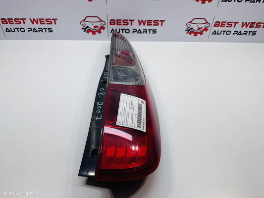 2007 MITSUBISHI COLT Right Taillight