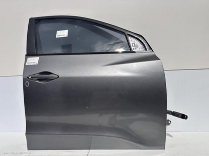 2011 HYUNDAI IX35 Right Front Door Window