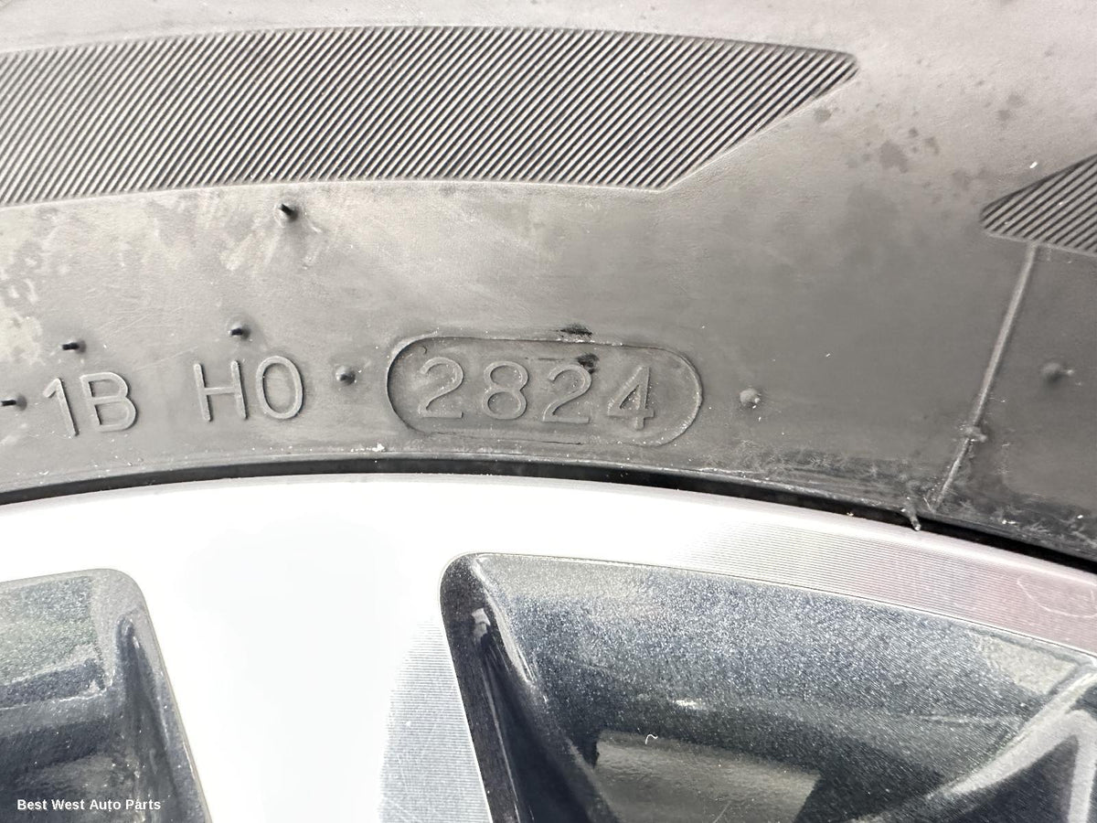 2016 MITSUBISHI ASX Wheel Mag