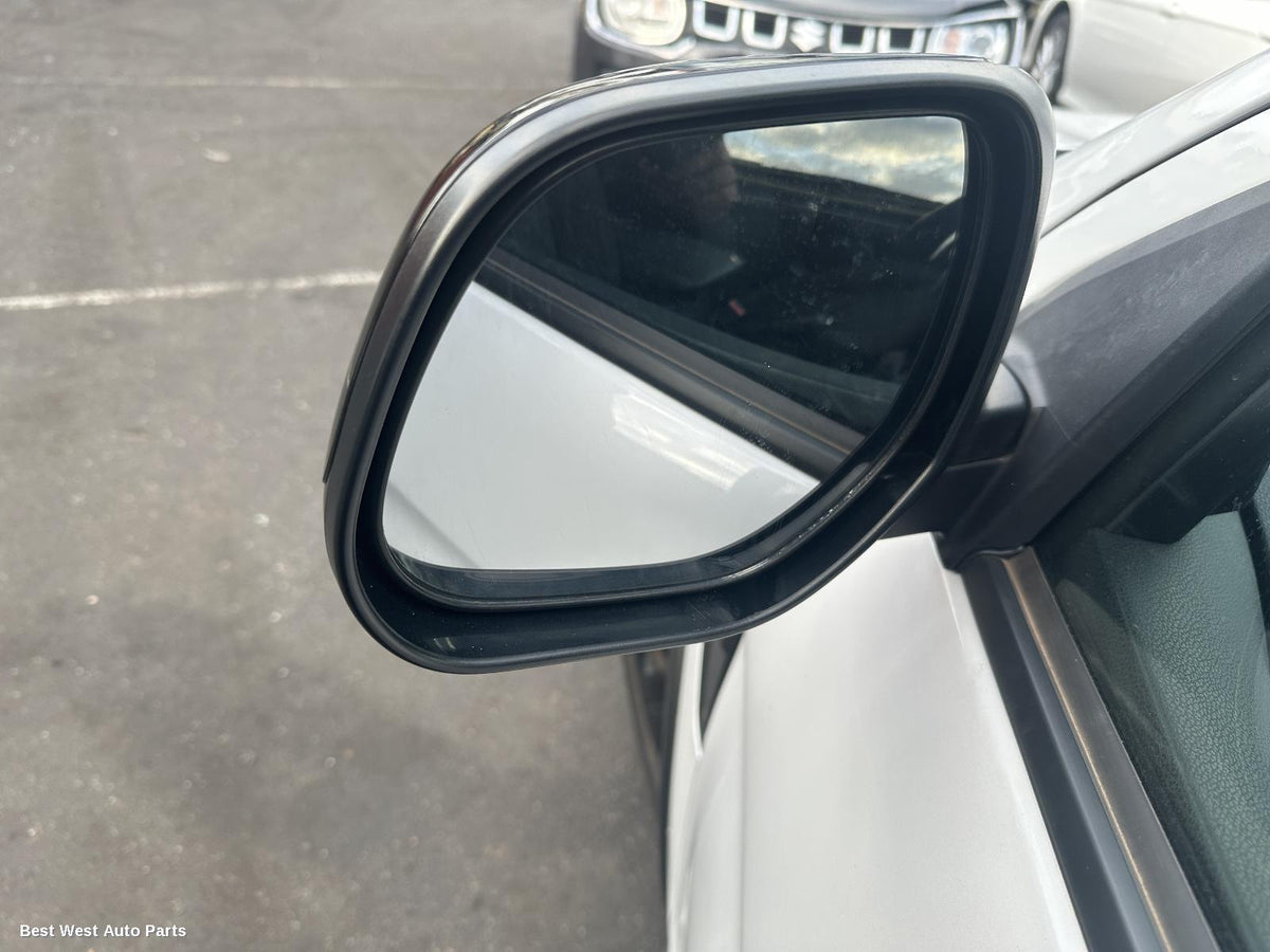2024 MITSUBISHI ASX Left Door Mirror