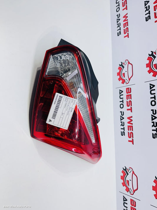 2014 NISSAN PULSAR Right Taillight