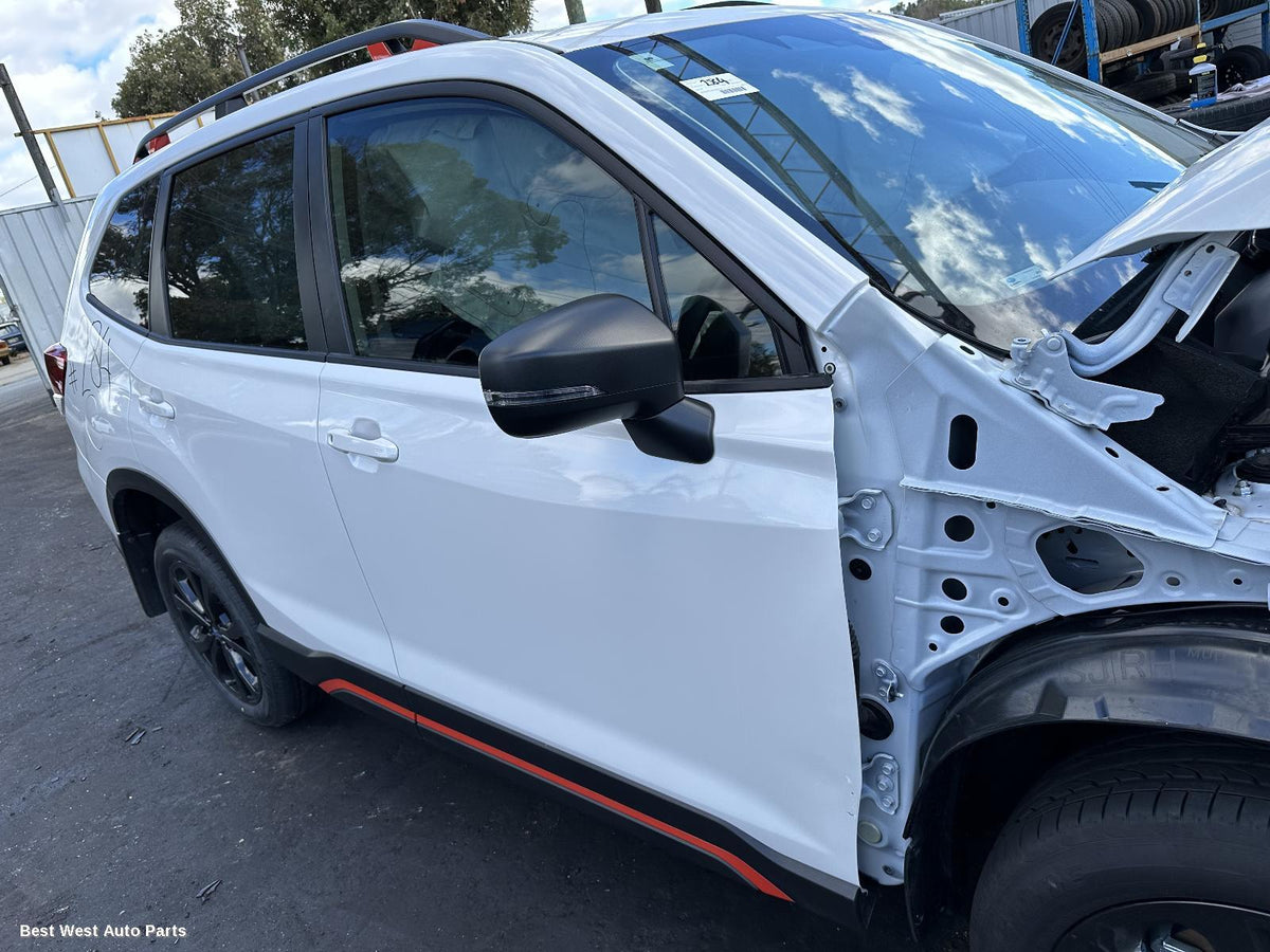 2023 SUBARU FORESTER Pwr Dr Wind Switch