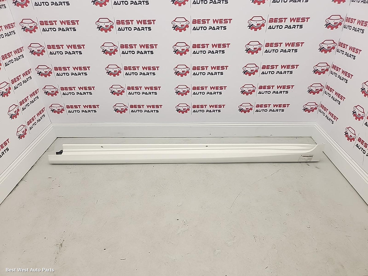 2023 TOYOTA CAMRY Side Step/Skirt