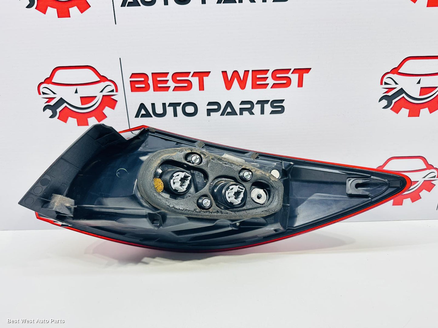 2012 MAZDA CX5 Left Taillight