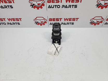 2023 MITSUBISHI OUTLANDER Gear Stick/Shifter