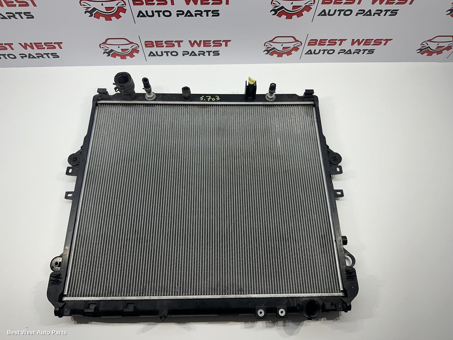 2024 TOYOTA HILUX Radiator