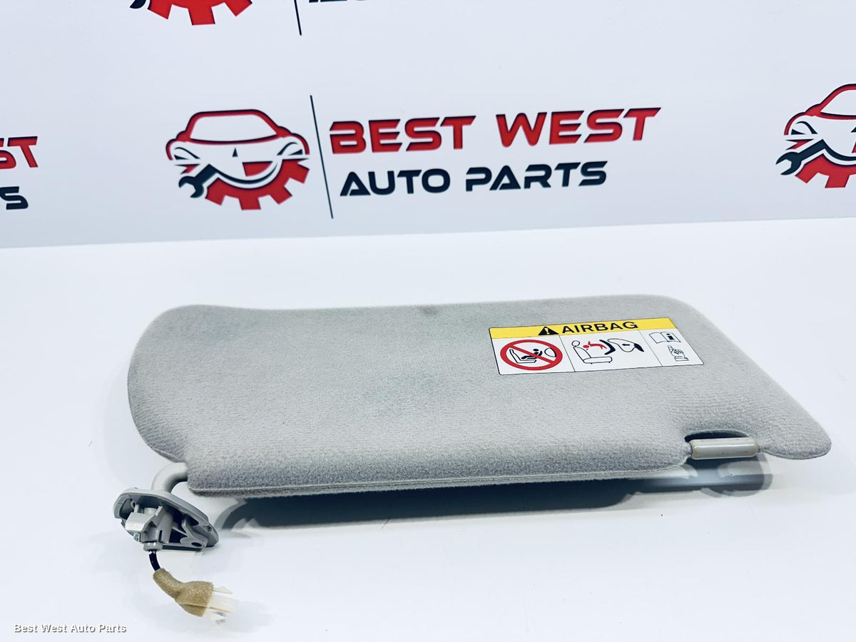 2018 NISSAN NAVARA Sunvisor