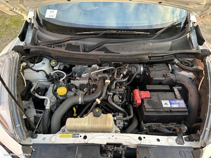 2015 NISSAN JUKE Radiator Support
