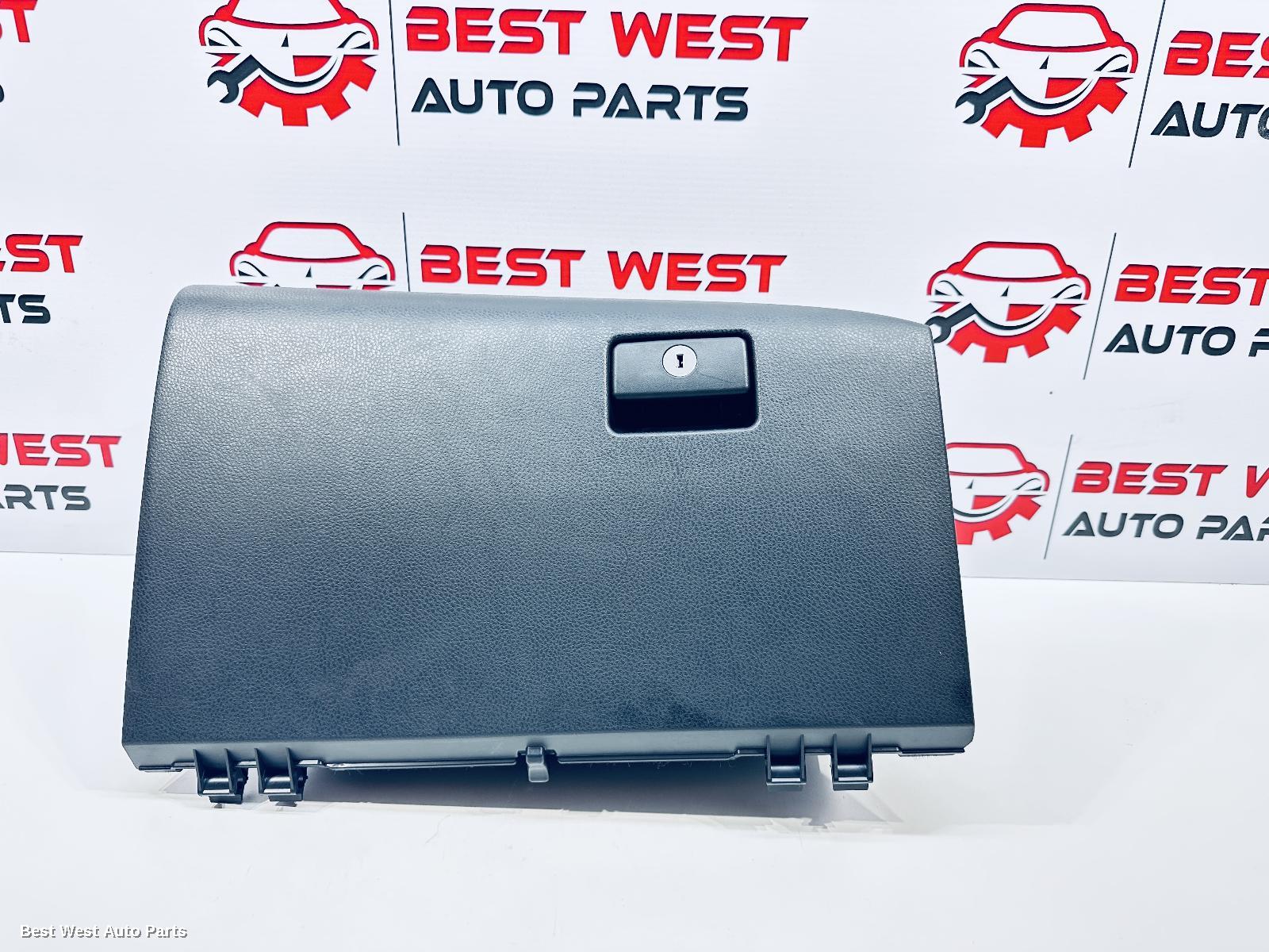 2021 TOYOTA CAMRY Glove Box