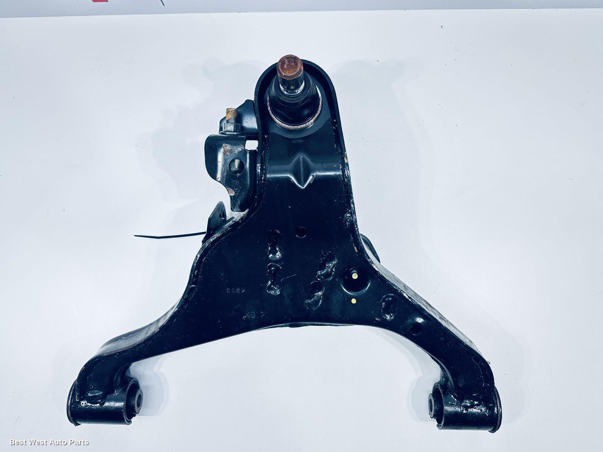 2018 NISSAN NAVARA Left Front Lower Control Arm