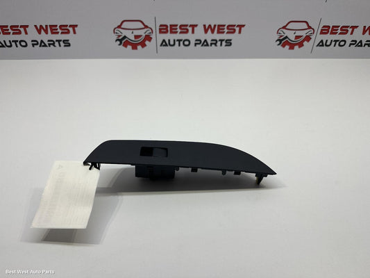 2022 TOYOTA COROLLA Pwr Dr Wind Switch