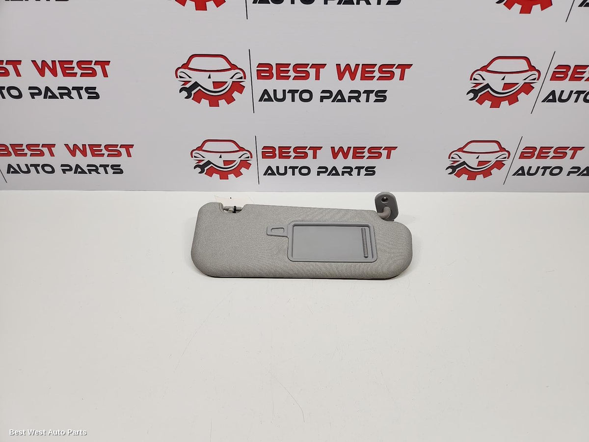 2014 HYUNDAI I30 Sunvisor