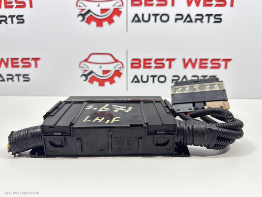 2021 NISSAN NAVARA Fuse Box