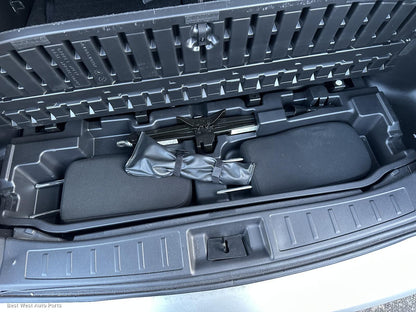 2023 MITSUBISHI OUTLANDER Headrest