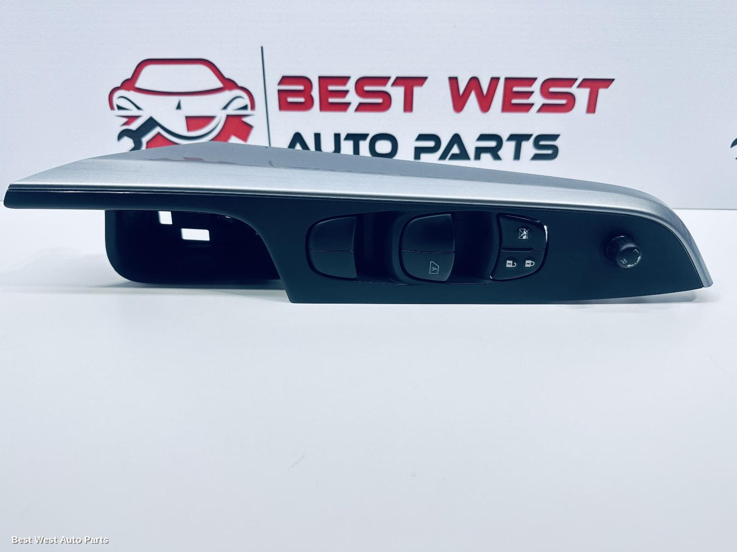 2024 NISSAN NAVARA Pwr Dr Wind Switch