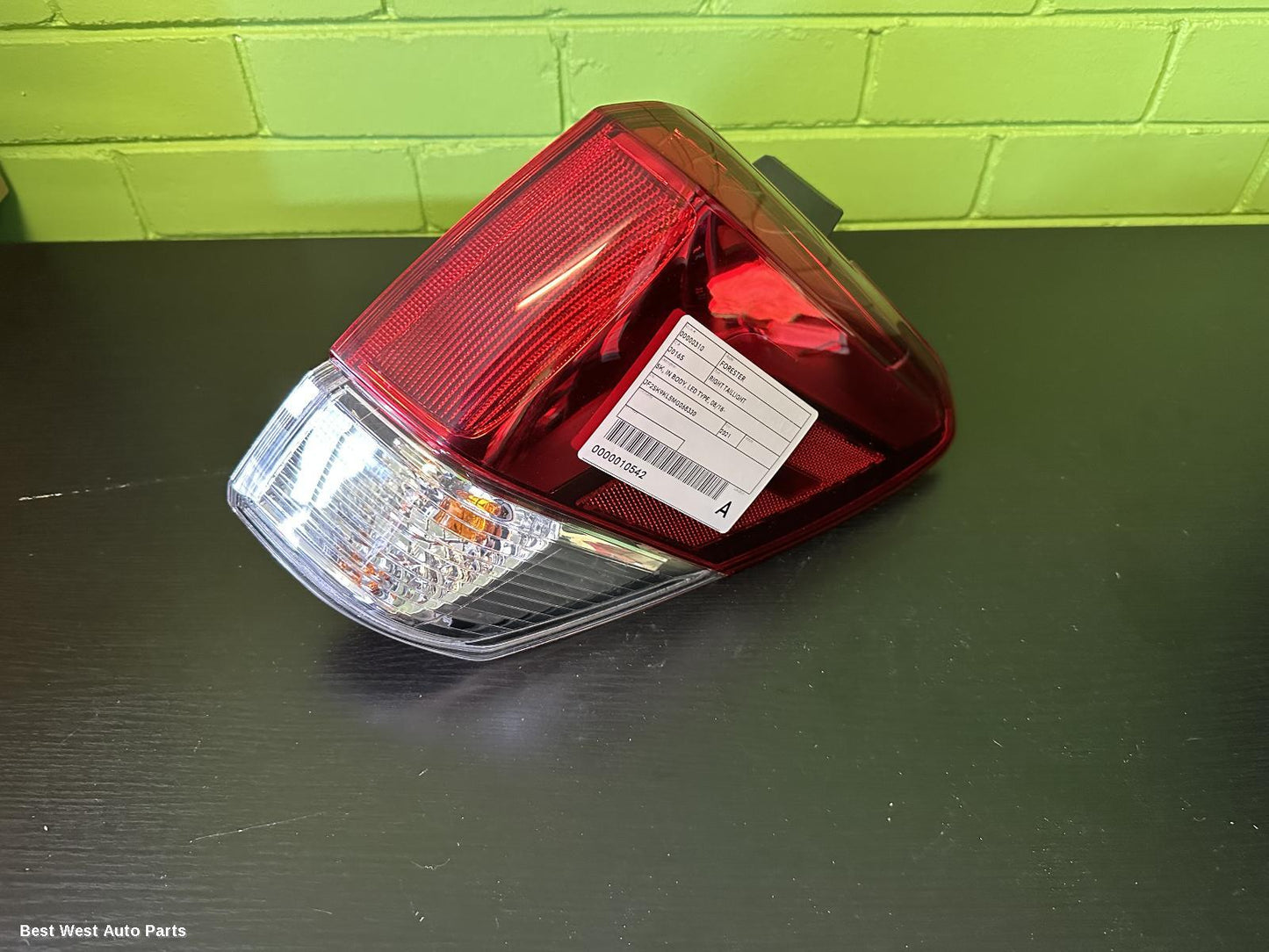 2021 SUBARU FORESTER Right Taillight