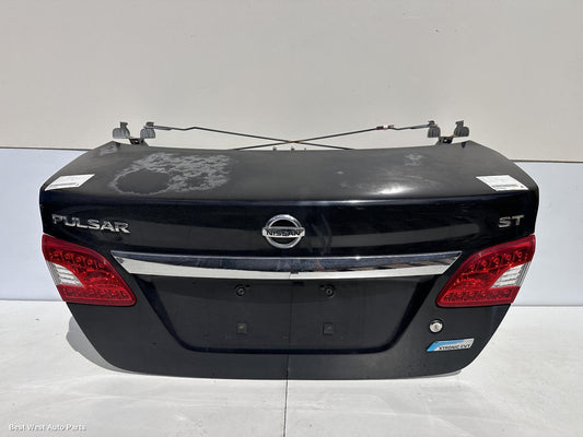 2013 NISSAN PULSAR Bootlid/Tailgate