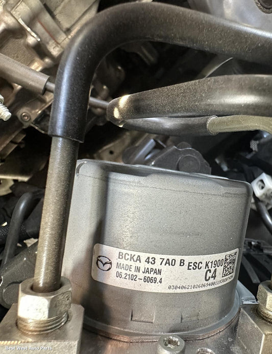 2020 MAZDA 3 Abs Pump/Modulator