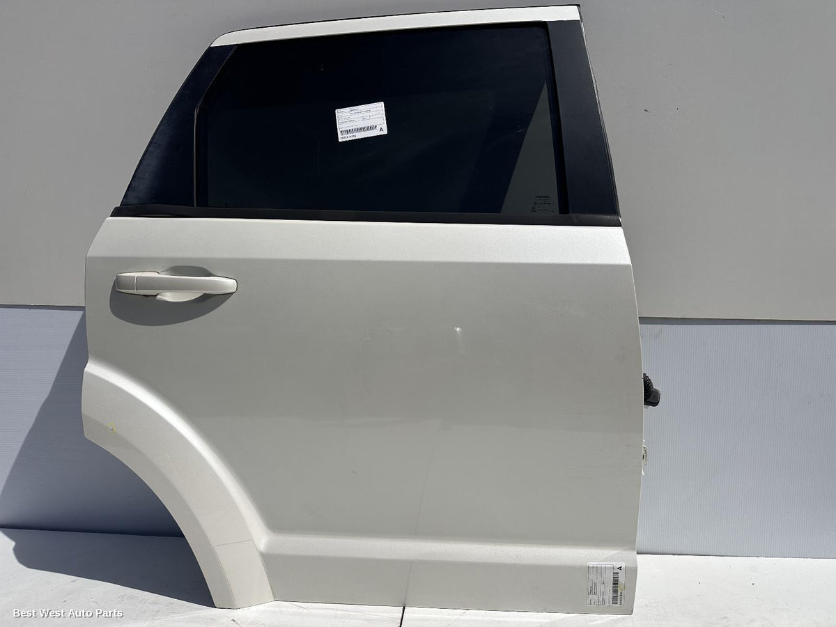 2015 FIAT FREEMONT Right Rear Door Window