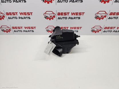2015 NISSAN JUKE Air Cleaner/Box