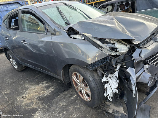 2013 HYUNDAI IX35 Left Rear Door/Sliding