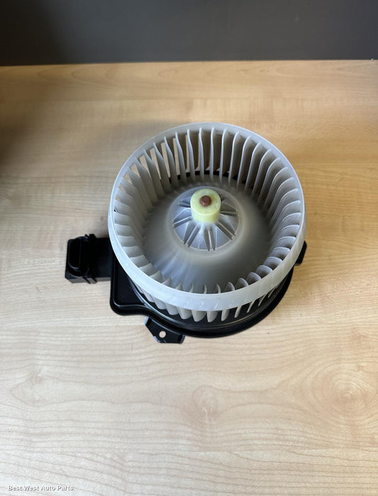 2016 SUZUKI VITARA Heater Fan Motor