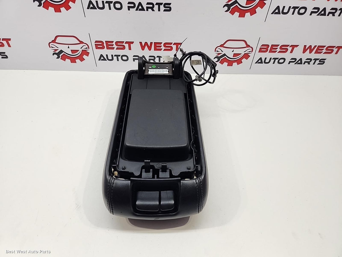 2011 JEEP GRANDCHEROKEE Console