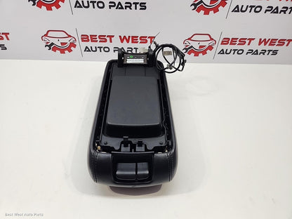 2011 JEEP GRANDCHEROKEE Console