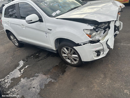 2013 MITSUBISHI ASX Right Front Lower Control Arm